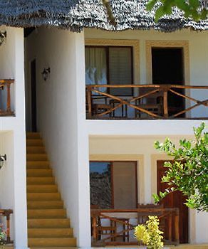 Ngalawa Beach Village Chwaka Extérieur photo